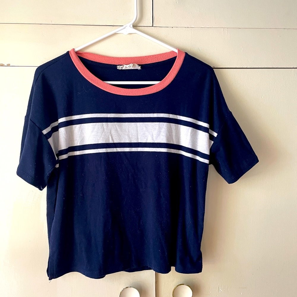 Cropped Pink Republic Tee